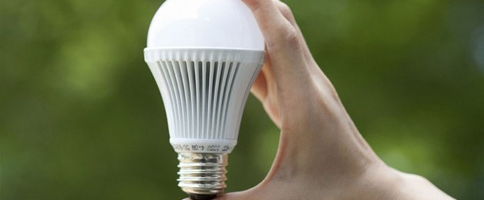 <h2>Vysoce úsporné LED žárovky</h2><br><p>Ušetříte přibližně 80% energie a ročně díky tomu ušetříte několik stovek korun.</p>